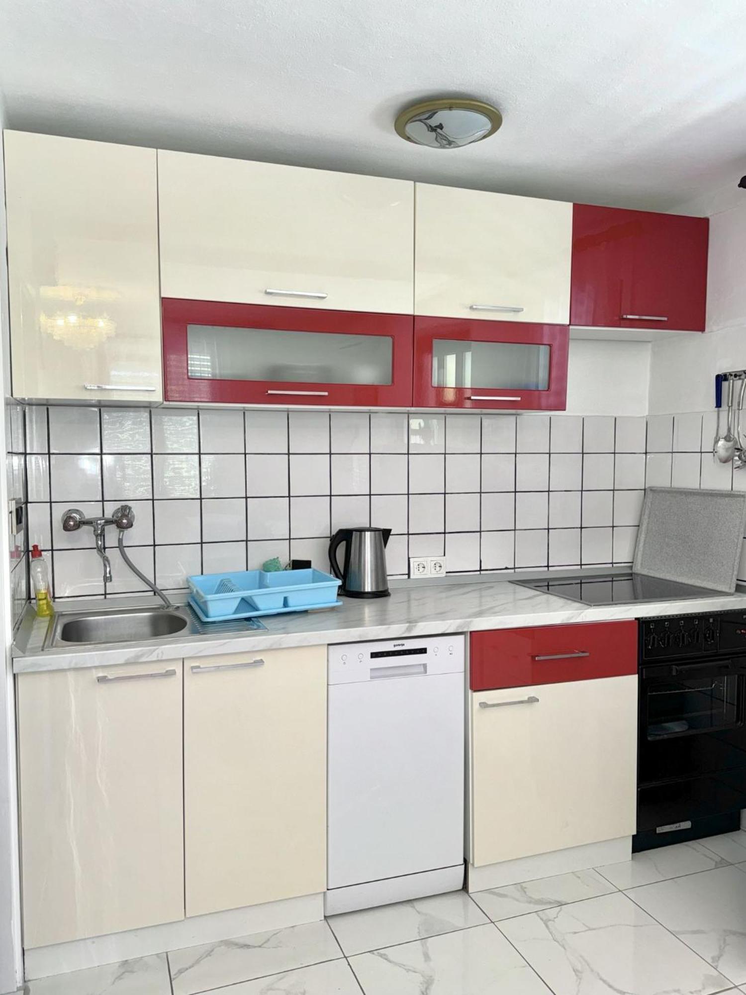 And Makaj Appartement *